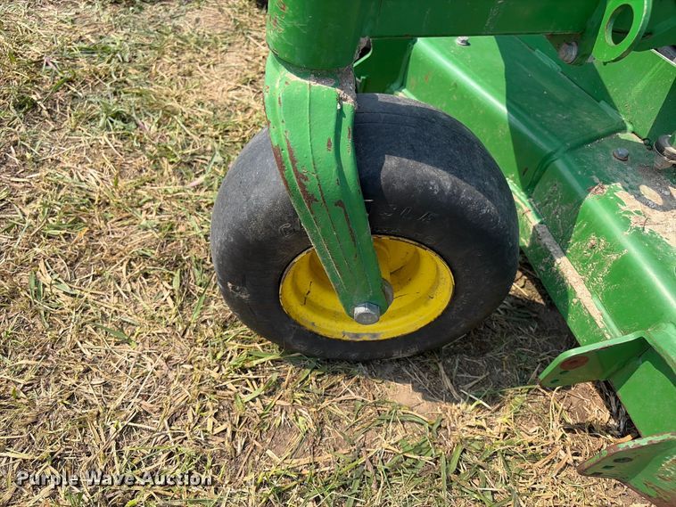 image for item EX2156 2020 John Deere 652R lawn mower