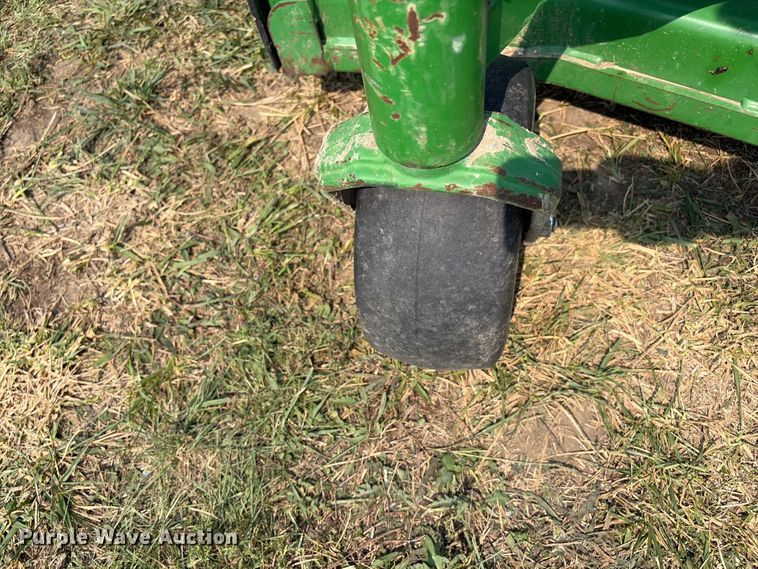 image for item EX2156 2020 John Deere 652R lawn mower