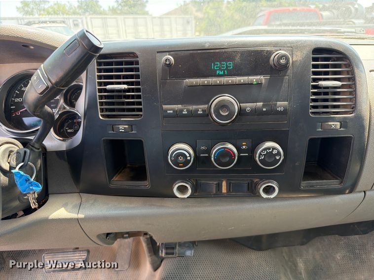 image for item EX2581 2007 Chevrolet Silverado 3500HD 3500HD