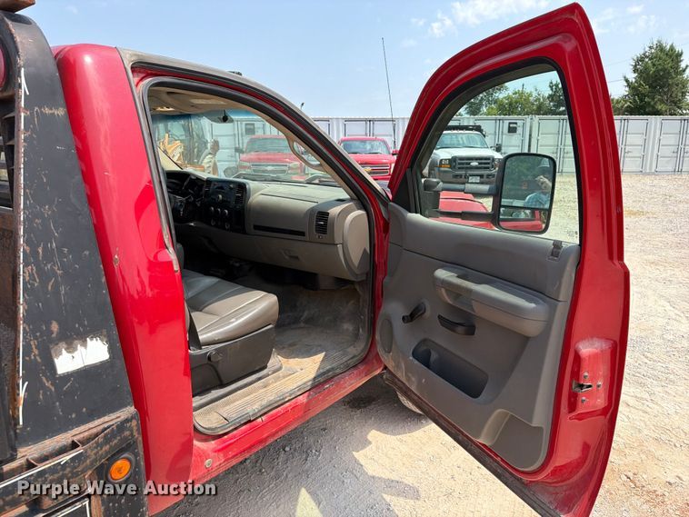 image for item EX2581 2007 Chevrolet Silverado 3500HD 3500HD