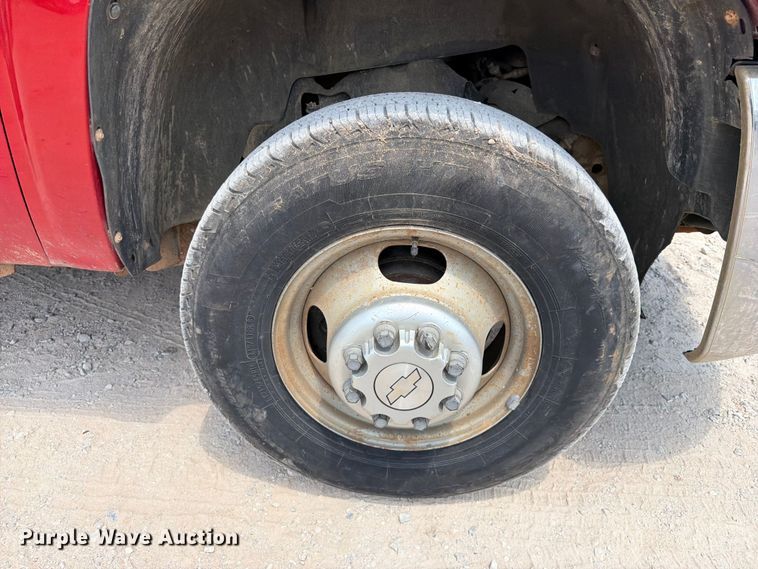 image for item EX2581 2007 Chevrolet Silverado 3500HD 3500HD