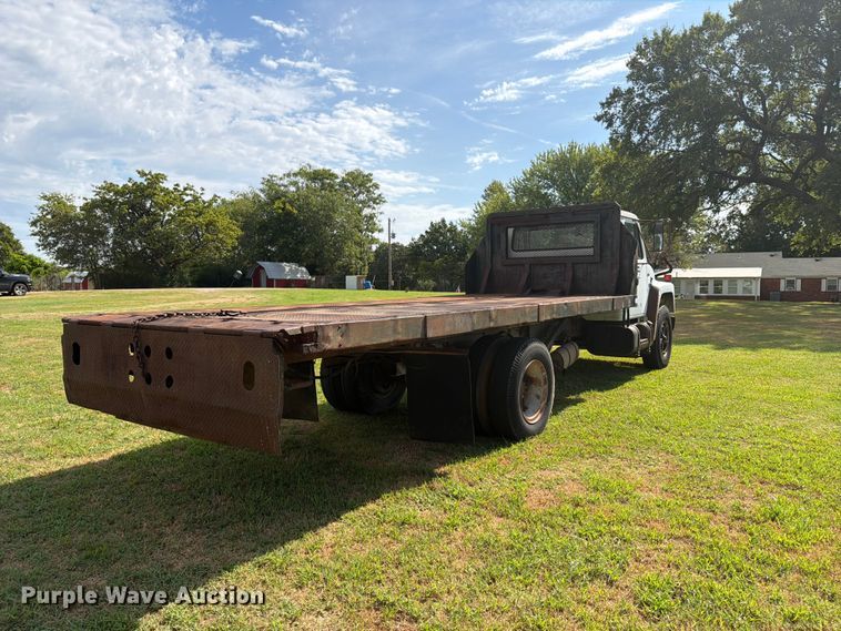 image for item EX4133 1980 International 1754 rollback truck