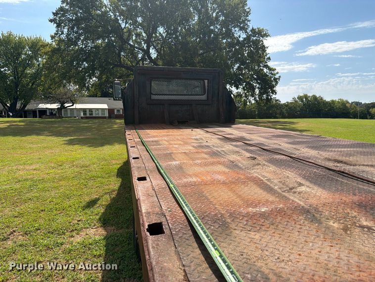 image for item EX4133 1980 International 1754 rollback truck