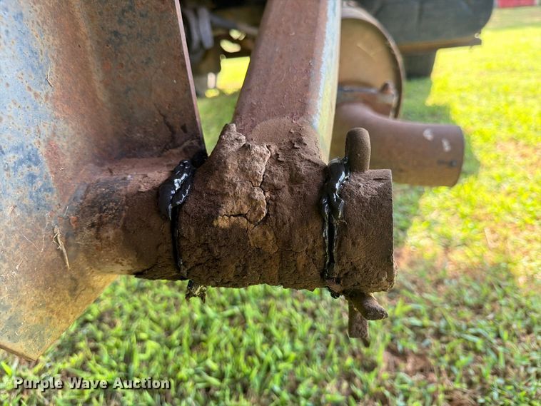 image for item EX4133 1980 International 1754 rollback truck
