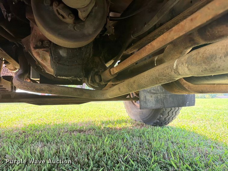 image for item EX4133 1980 International 1754 rollback truck