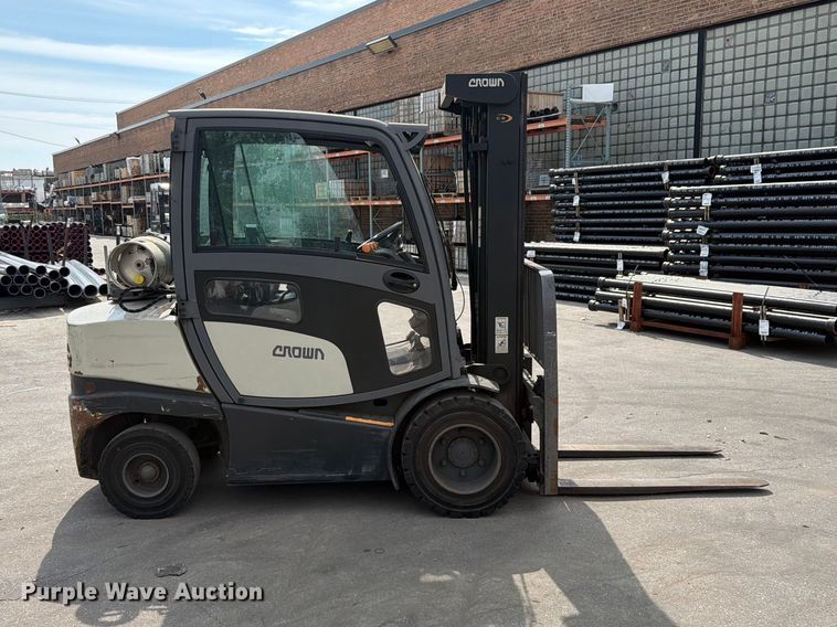 image for item EX4600 2020 Crown C51050-65 forklift