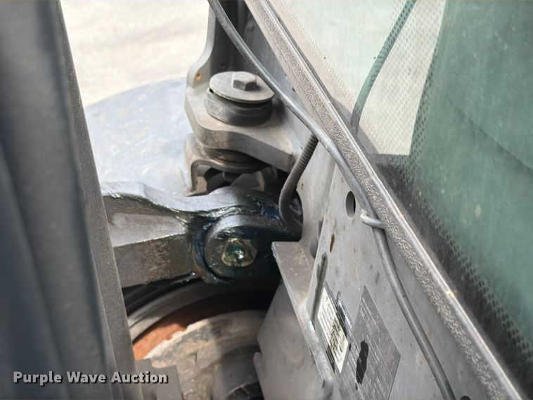 image for item EX4600 2020 Crown C51050-65 forklift