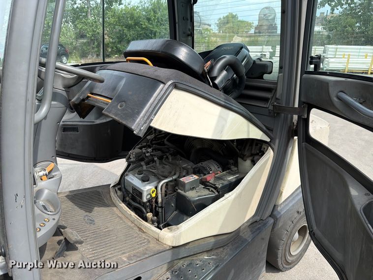 image for item EX4600 2020 Crown C51050-65 forklift