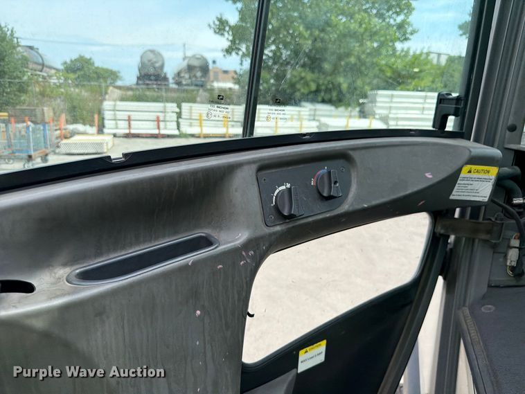 image for item EX4600 2020 Crown C51050-65 forklift