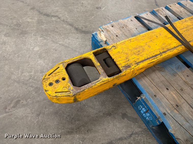 image for item EX4601 2021 Jungheinrich EJE120US pallet jack