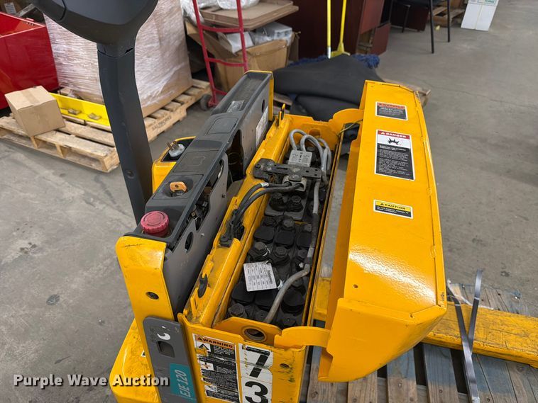 image for item EX4601 2021 Jungheinrich EJE120US pallet jack