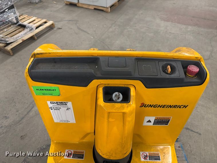 image for item EX4601 2021 Jungheinrich EJE120US pallet jack
