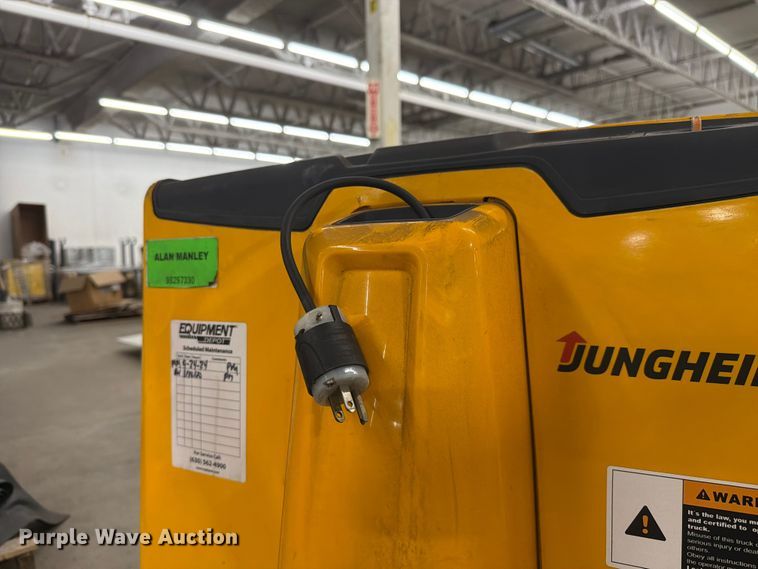 image for item EX4601 2021 Jungheinrich EJE120US pallet jack