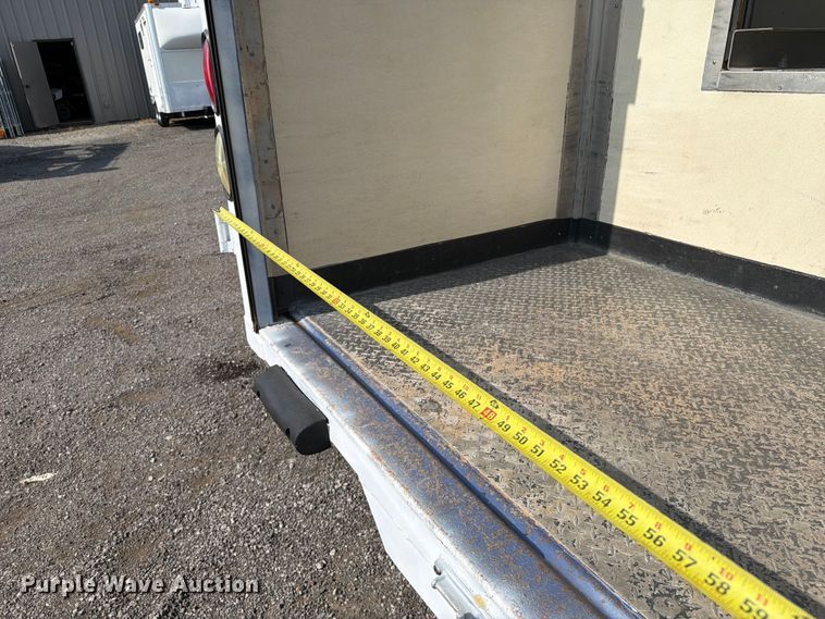 image for item FB4989 2007 Chevrolet C7000 box truck