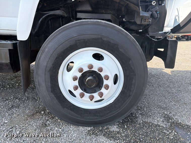 image for item FB4989 2007 Chevrolet C7000 box truck