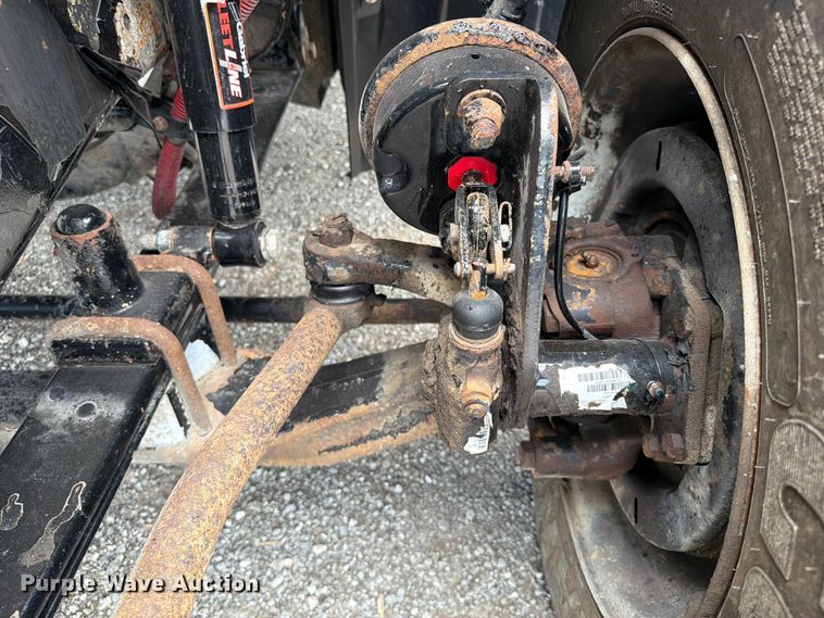image for item FB4993 2015 Freightliner 114SD toter truck