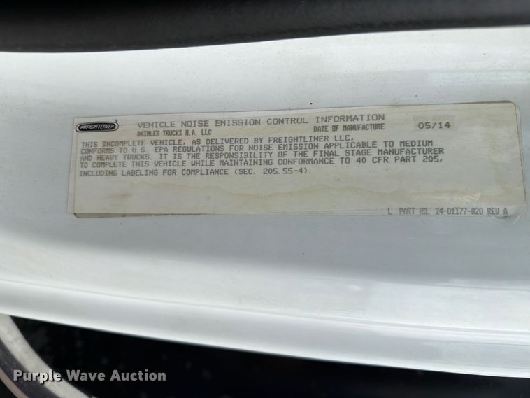 image for item FB4993 2015 Freightliner 114SD toter truck