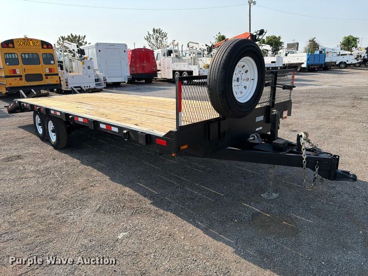image for item FB5004 2014 Currahee E824D equipment trailer