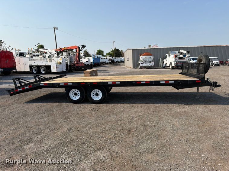 image for item FB5004 2014 Currahee E824D equipment trailer