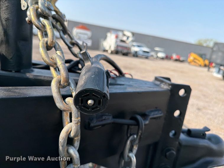 image for item FB5004 2014 Currahee E824D equipment trailer