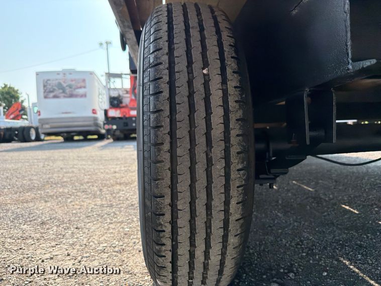 image for item FB5004 2014 Currahee E824D equipment trailer