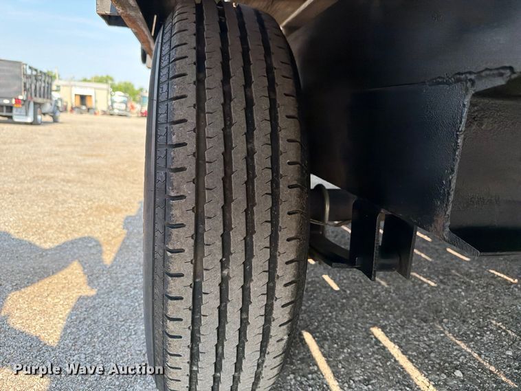 image for item FB5004 2014 Currahee E824D equipment trailer