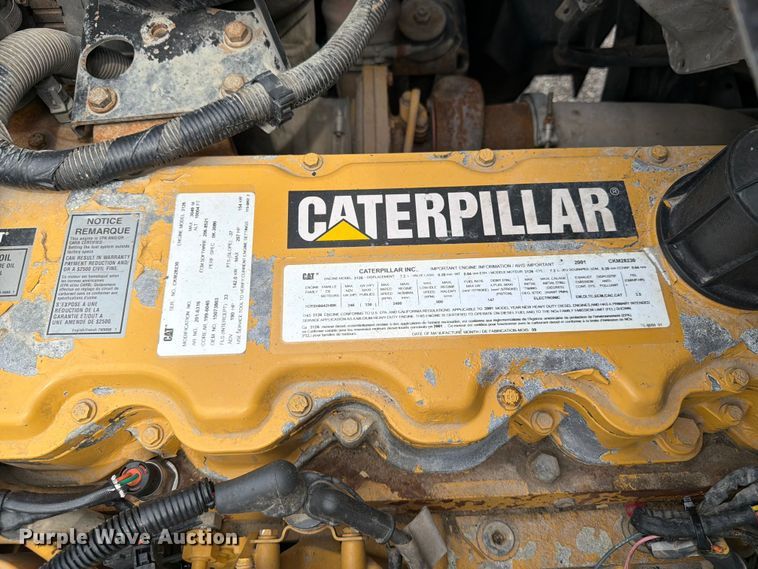 image for item FB5009 2002 Chevrolet C6500 box truck