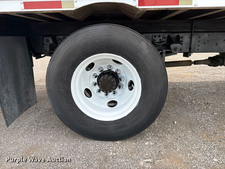 image for item FB5009 2002 Chevrolet C6500 box truck