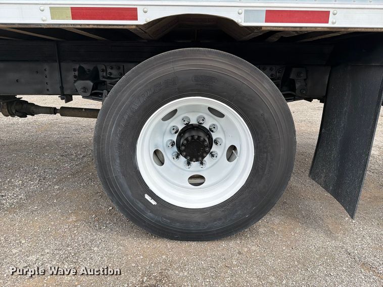 image for item FB5009 2002 Chevrolet C6500 box truck
