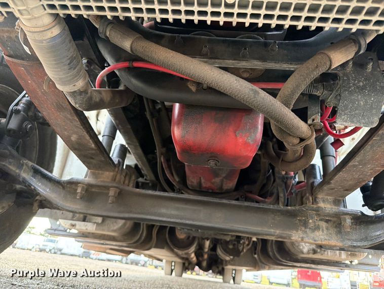 image for item FB5016 2009 Freightliner Business Class M2 bus