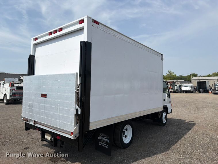 image for item FB5018 2002 GMC W4500 box truck