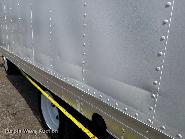 image for item FB5018 2002 GMC W4500 box truck