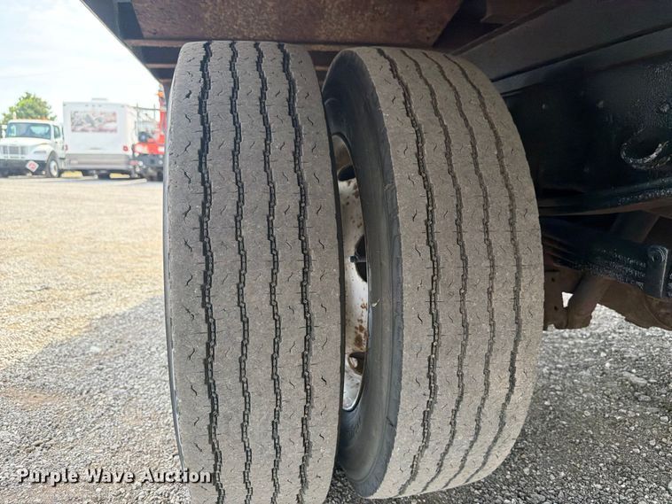 image for item FB5018 2002 GMC W4500 box truck