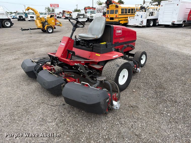 Toro Reelmaster 5500-D reel mower