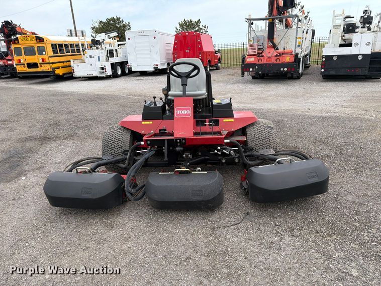 image for item FB5022 Toro Reelmaster 5500-D reel mower