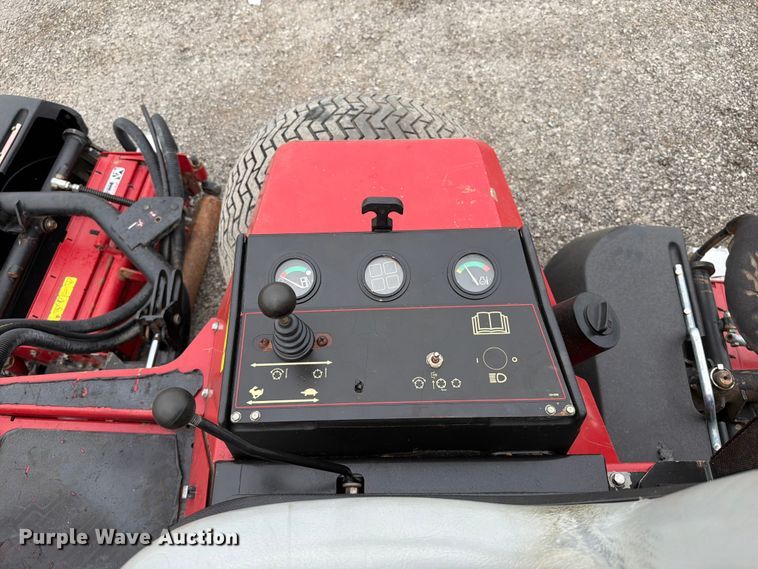 image for item FB5022 Toro Reelmaster 5500-D reel mower