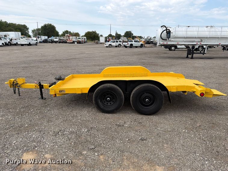 image for item FB5025 1999 Butler LT-712 tilt deck utility trailer