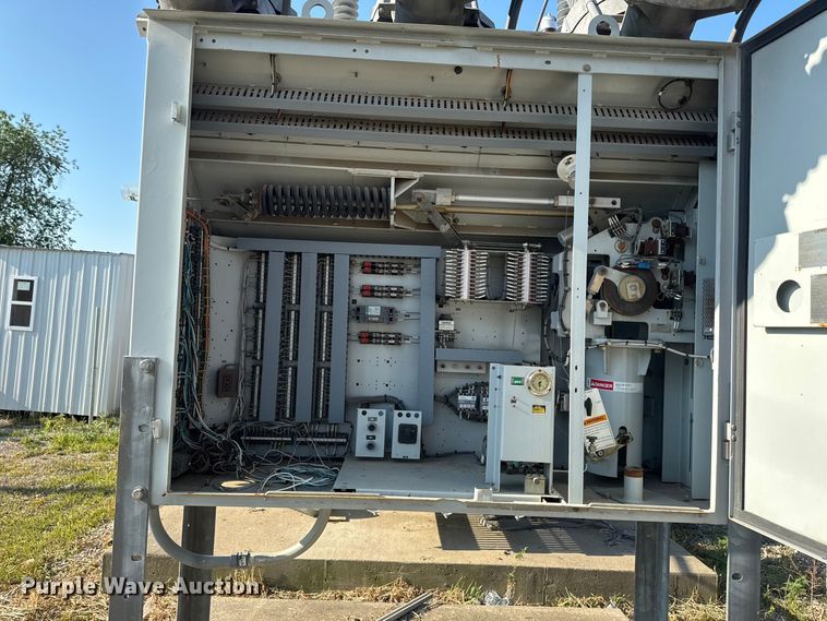 image for item FB5760 Electrical substation equipment