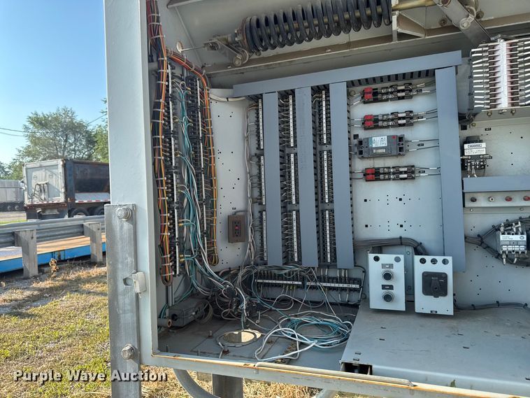image for item FB5760 Electrical substation equipment