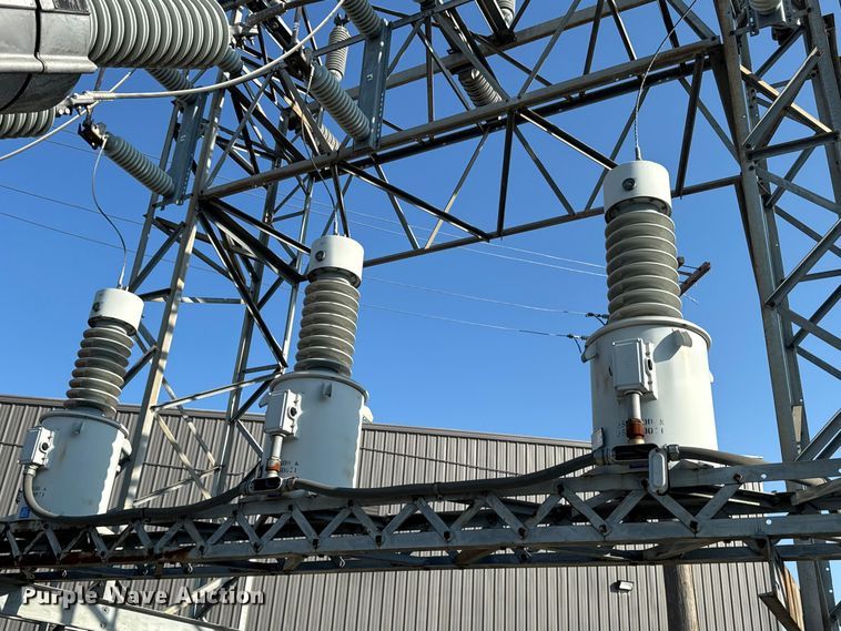 image for item FB5760 Electrical substation equipment