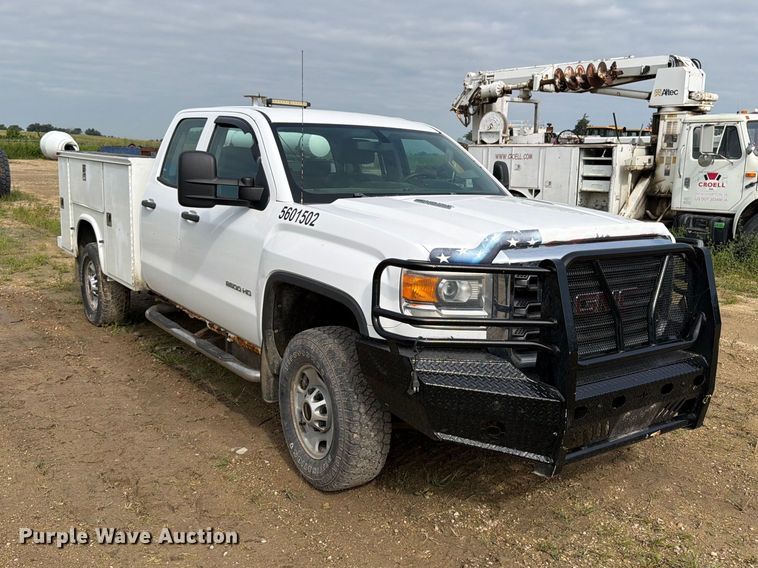 image for item FB5894 2015 GMC Sierra 2500HD Ext. Cab utility bed pickup truck