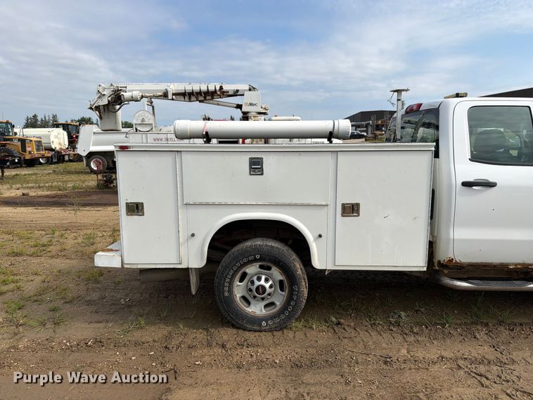 image for item FB5894 2015 GMC Sierra 2500HD Ext. Cab utility bed pickup truck