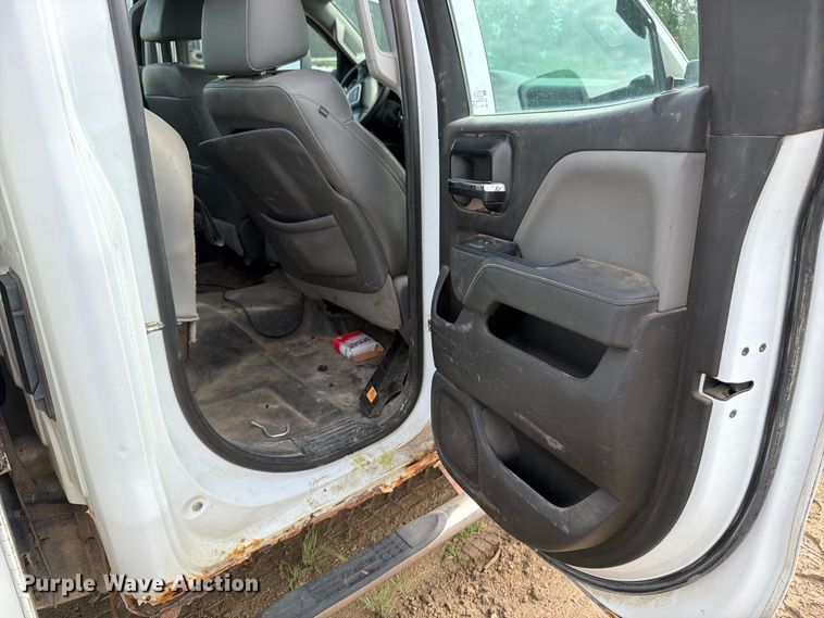 image for item FB5894 2015 GMC Sierra 2500HD Ext. Cab utility bed pickup truck