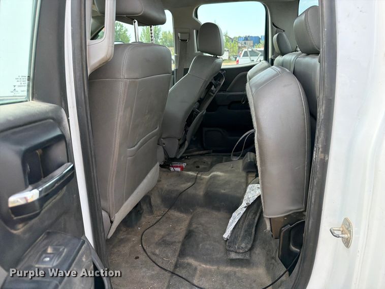 image for item FB5894 2015 GMC Sierra 2500HD Ext. Cab utility bed pickup truck