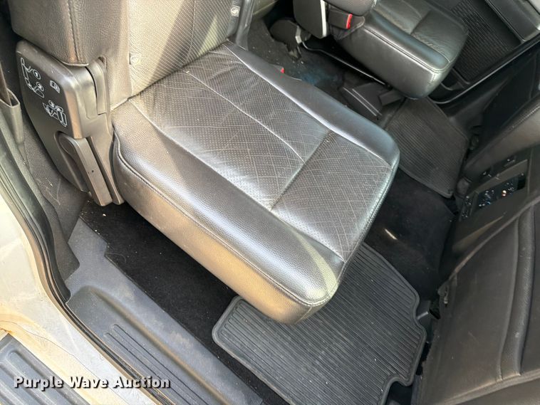 image for item FB5895 2011 Ford Expedition SUV