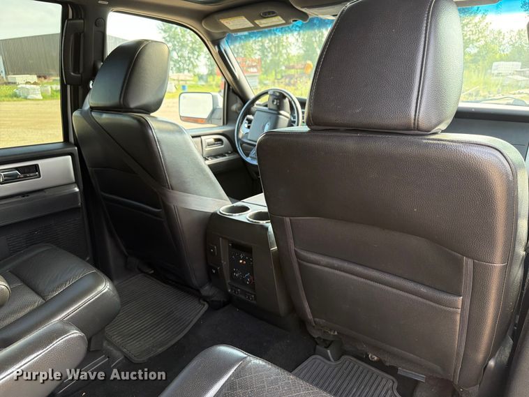 image for item FB5895 2011 Ford Expedition SUV