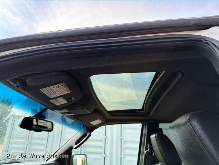 image for item FB5895 2011 Ford Expedition SUV