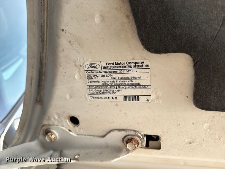 image for item FB5895 2011 Ford Expedition SUV