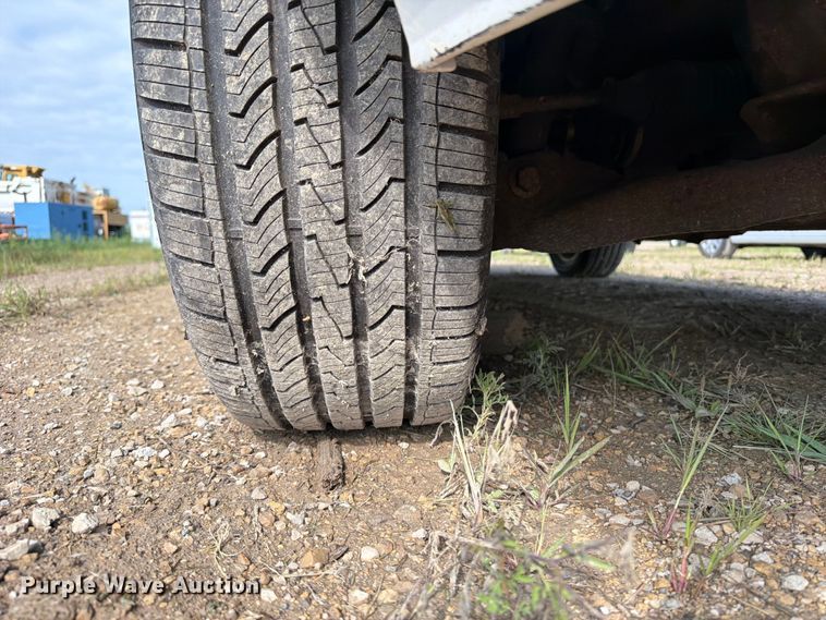 image for item FB5895 2011 Ford Expedition SUV