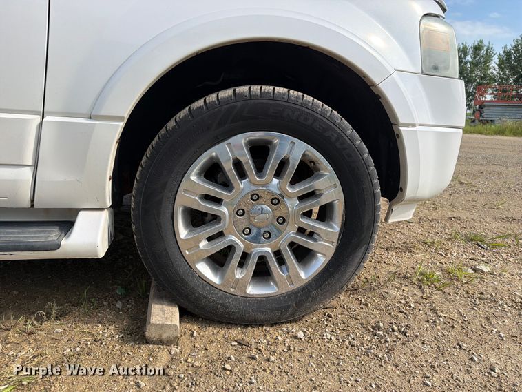 image for item FB5895 2011 Ford Expedition SUV